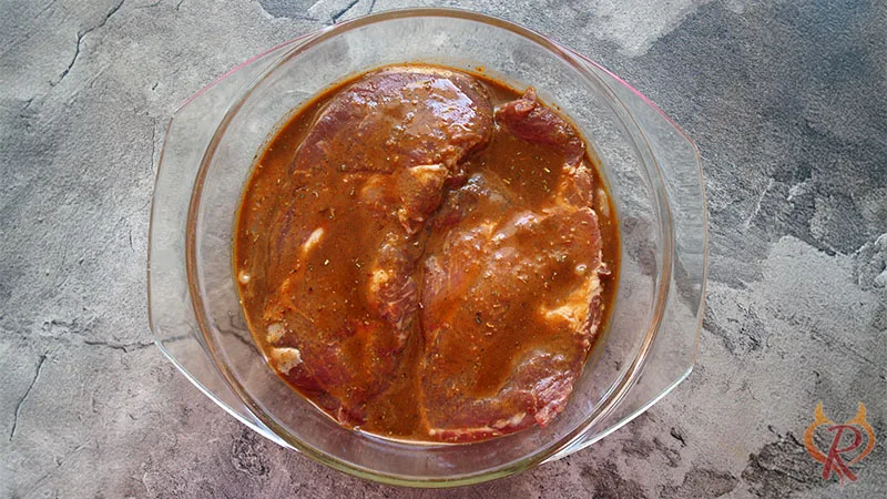 Würzige Marinade für alle Fleischsorten