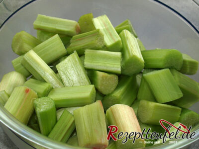 Der geschnittene Rhabarber