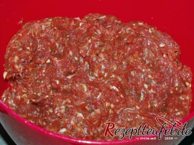 Die Hackfleischmasse