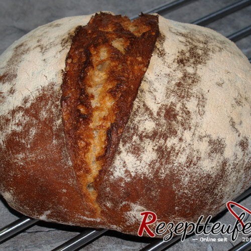Buttermilchbrot mit Sonnenblumenkernen