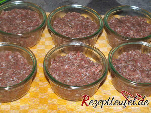 Das Bratwurstgehäck im Glas