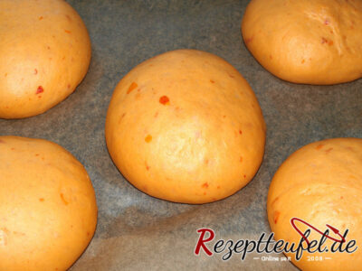 Die gegangenen backfertigen Teiglinge