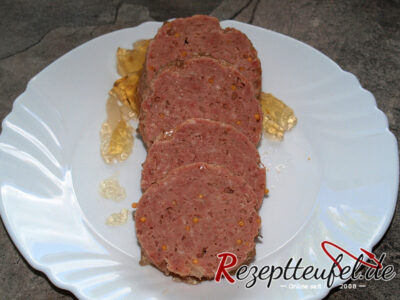 Frühstücksfleisch in Scheiben geschnitten