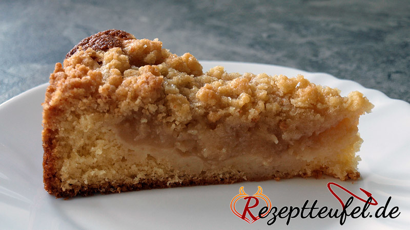 Apfelmuskuchen mit Streusel