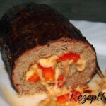 Bacon Bomb mit Käse und Paprika