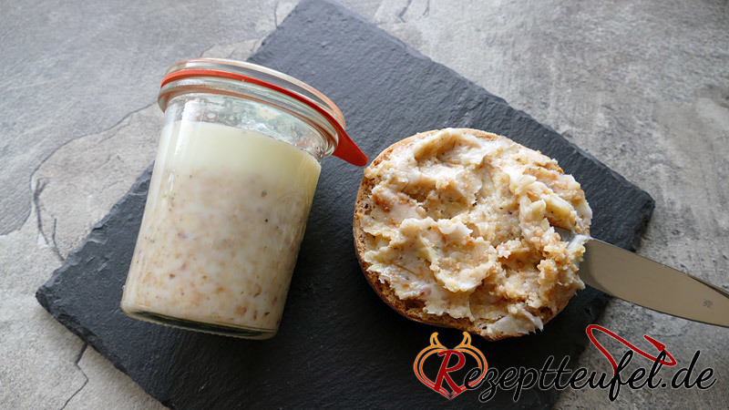 Würziges Griebenschmalz mit Apfel und Zwiebel