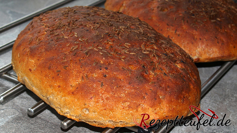 Kartoffelbrot mit Kümmel