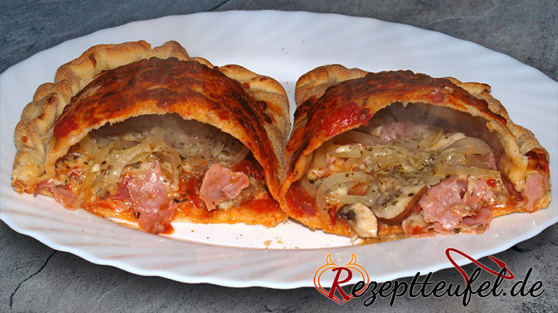 Pizza Calzone nach Rezeptteufels Art