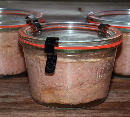Fleischkäse im Glas eingemacht