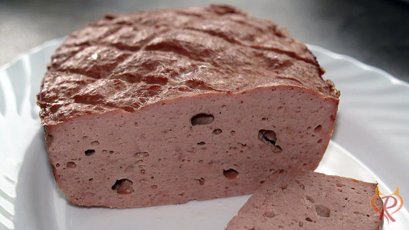 Bild zum Rezept für Fleischkäse aus Hackfleisch