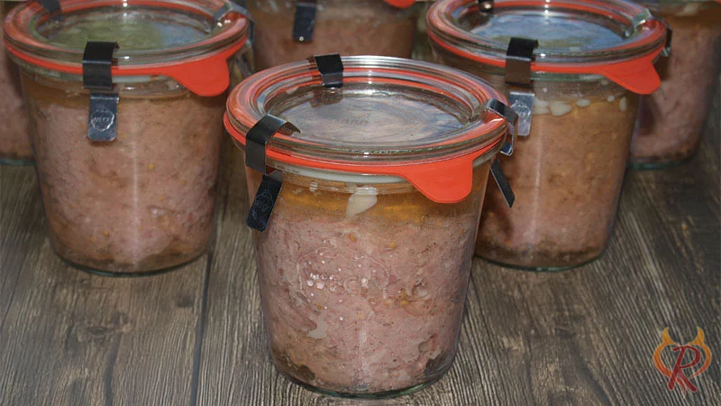 Bild zum Rezept für Frühstücksfleisch im Glas eingekocht