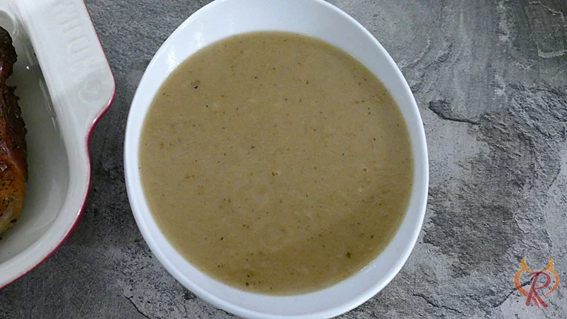 Ungewöhnlich helle Soße