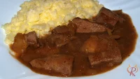 Bild zum Rezept für Kalbslebergeschnetzeltes mit Apfel und Zwiebel