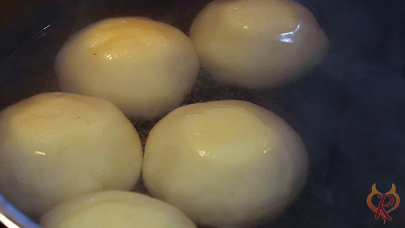 Die hochgeschwemmten Kartoffelknödel